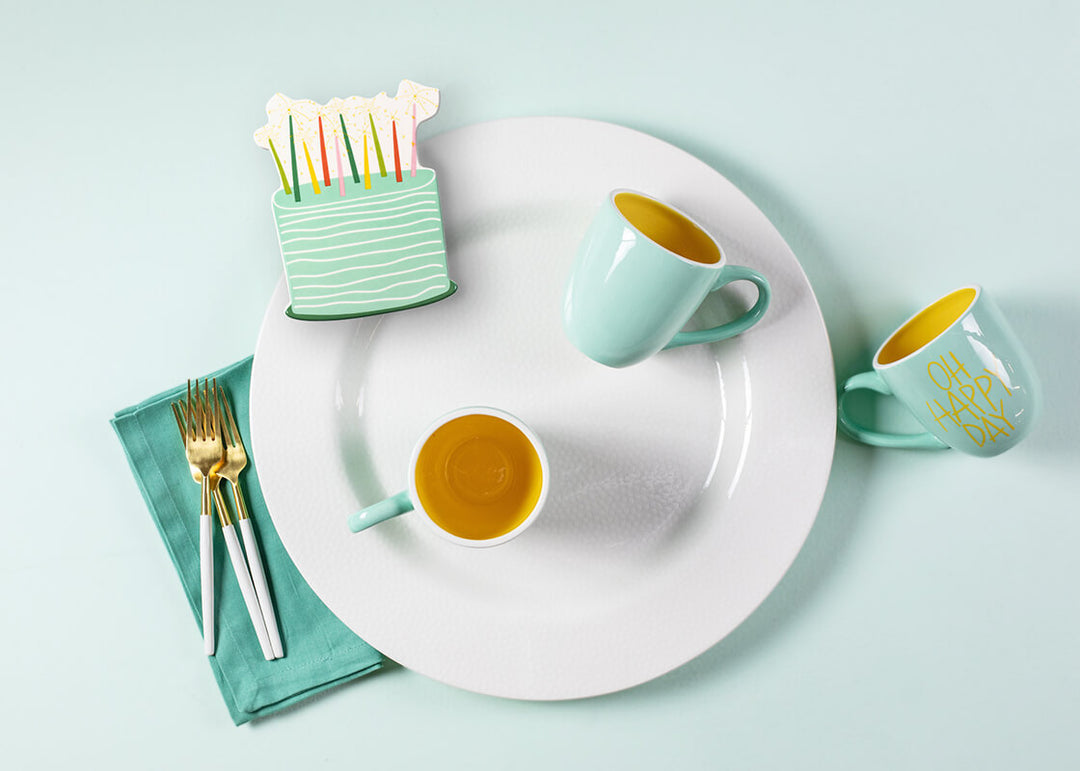 White Small Dot Big Round Platter with Sparkle Cake Big Attachment