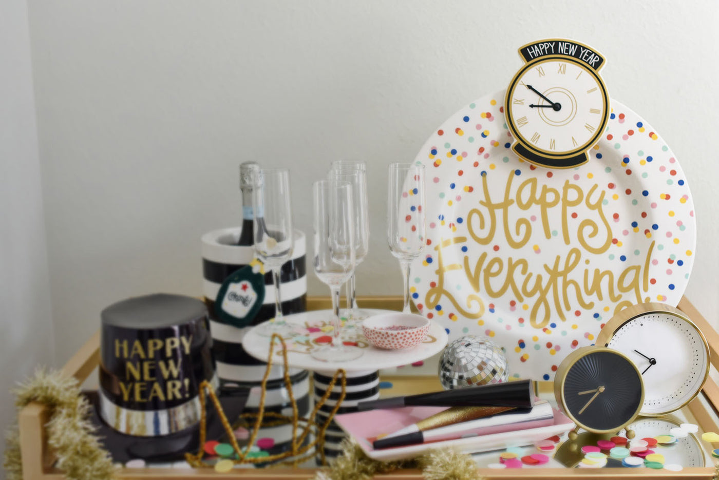 Year Rings Shop Backround New Year's Eve Shop | Décor and Gifts | Happy Everything!