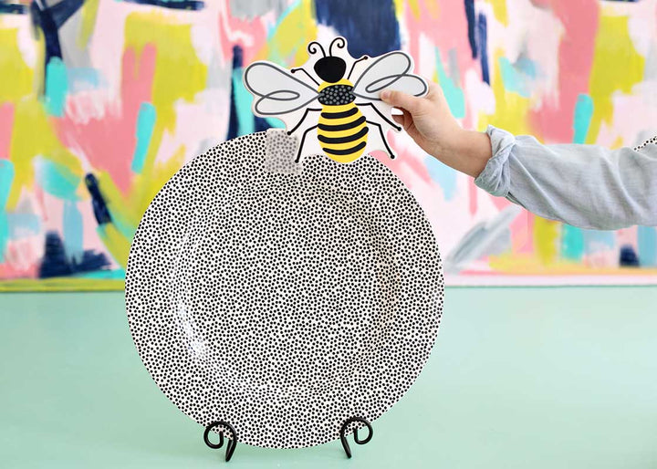 Black Small Dot Big Round Platter with Bee Big Attachment