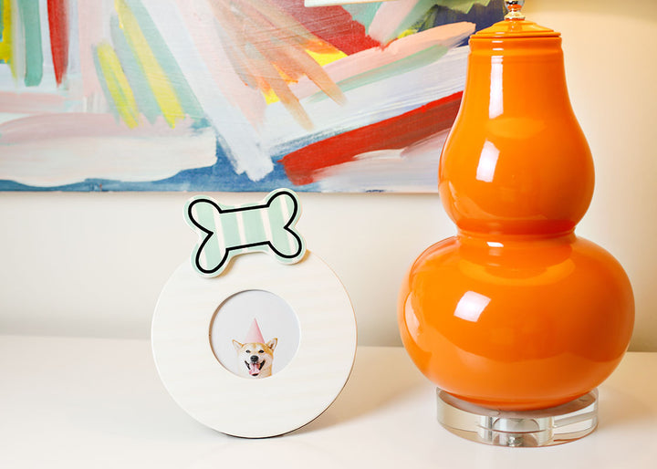 Dog Bone Mini Attachment on White Medium Stripe Mini Round Frame