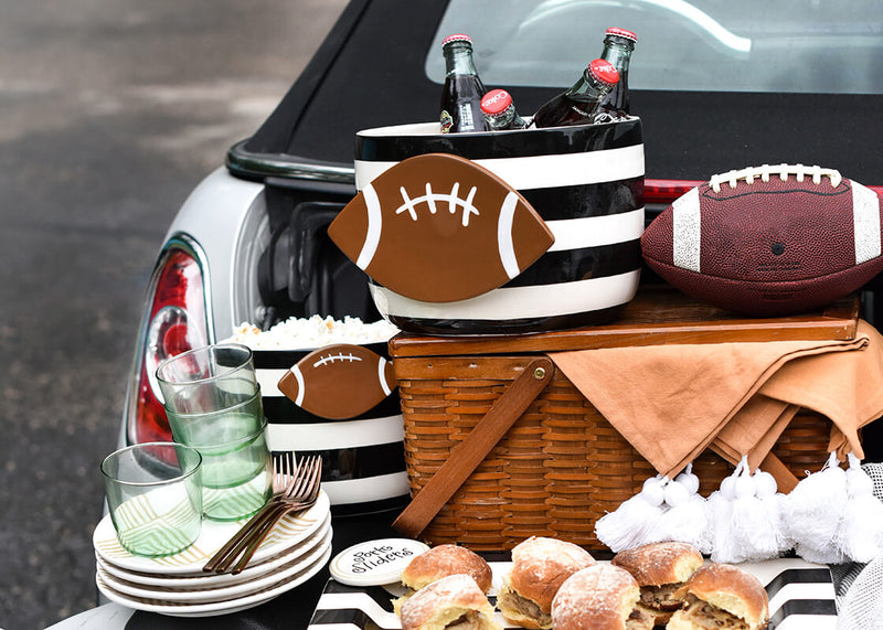 Decorate Your Tailgate Party with Black Stripe Big Happy Bowl and Sports Attachment
