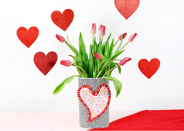 Gift Black Small Dot Oval Base with Heart Big Attachment