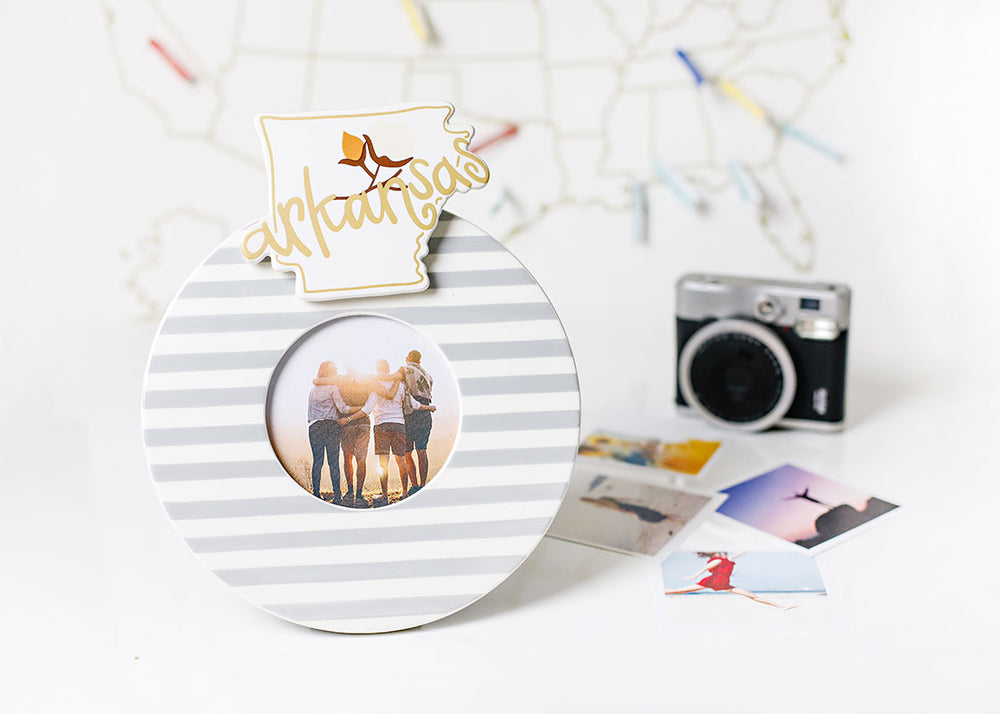 Mini Attachment with Arkansas Motif on Mini Frame