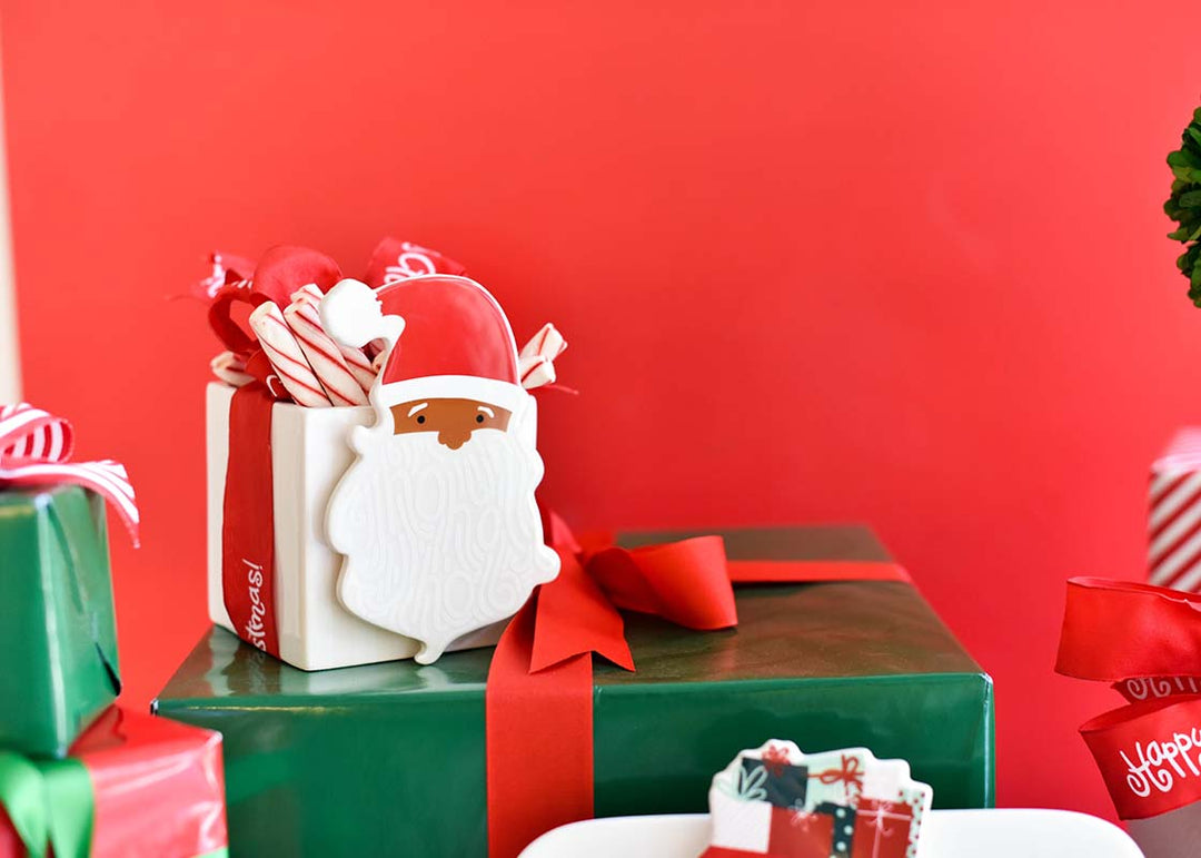White Small Dot Mini Nesting Cube with Ho Ho Santa Mini Attachment